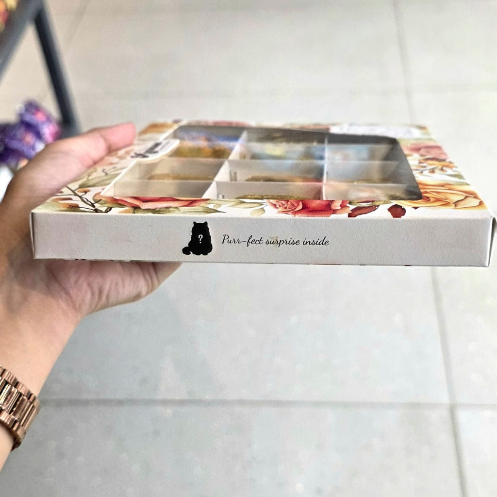 12 Cubes Assorted Chocolate Box (Floral) - Image 3